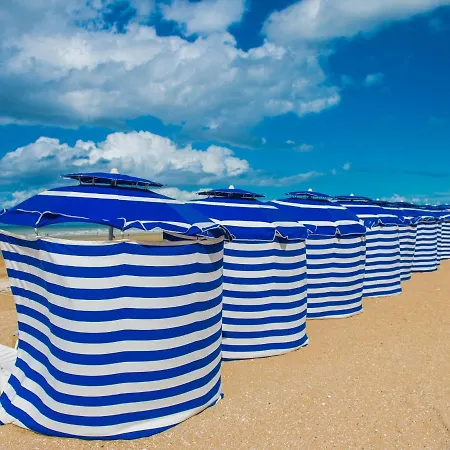 Les Etourneaux By Interhome Holiday home Cabourg