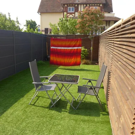 Les Etourneaux By Interhome Vakantiehuis *