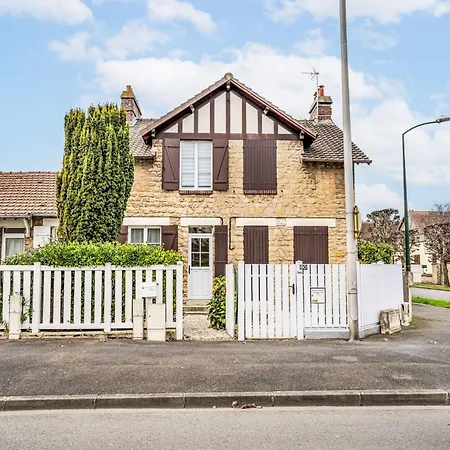 Les Etourneaux By Interhome Casa vacanze Cabourg