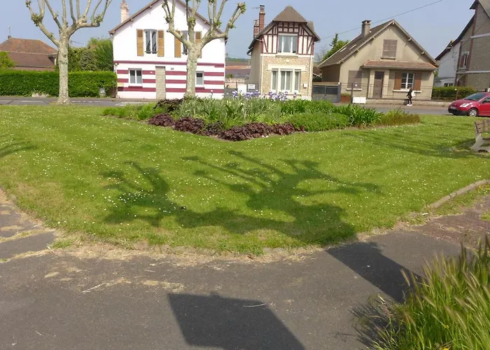 Holiday home Les Etourneaux By Interhome